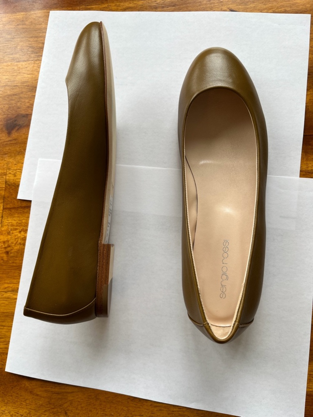 Sergio Rossi Leather Round-Toe Ballet Flats, size 38, NEW